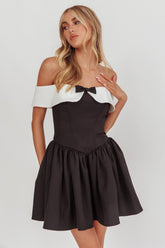 Grace Kelly Contrast Off-Shoulder Mini Dress Black